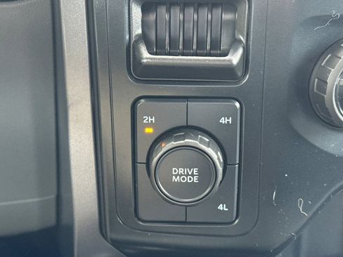 Used 2023 Ford F150 XLT AWD/4WD image 31