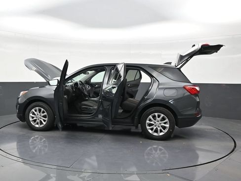 Used 2020 Chevrolet Equinox LT FWD image 30
