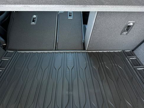 New 2026 Land Rover Range Rover Evoque Dynamic SE image 14