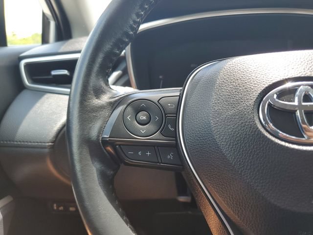 Used 2024 Toyota Corolla Cross XLE FWD image 14