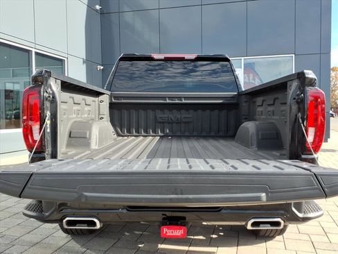 Used 2021 GMC Sierra 1500 Elevation image 19