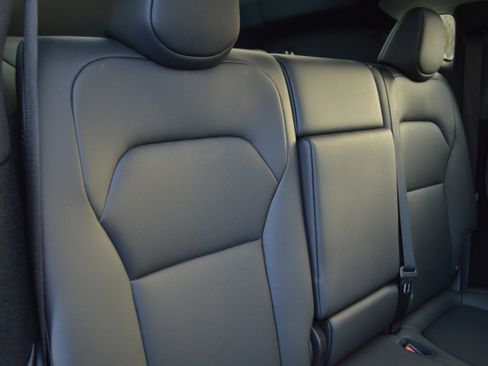 Used 2026 Tesla Model Y 2WD image 36