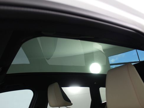 New 2025 BMW X3 xDrive30i w/ Premium Package image 13