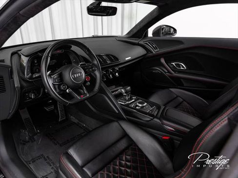 Used 2018 Audi R8 V10 plus AWD/4WD image 31