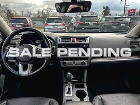Used 2017 Subaru Outback 2.5i Limited image 18
