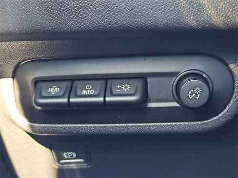 Used 2022 GMC Terrain AT4 w/ Tech Package image 26