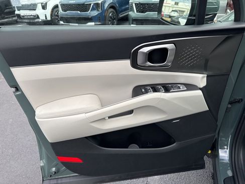 New 2026 Kia Sorento EX image 11