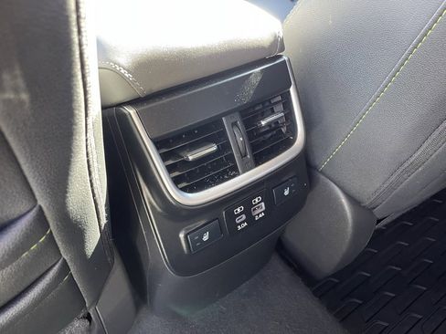 Used 2024 Subaru Outback Onyx Edition XT image 27