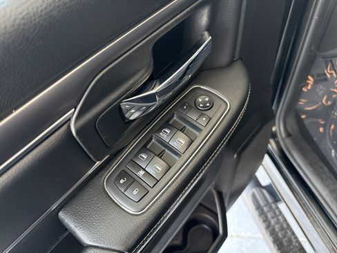 Used 2021 RAM 1500 Warlock AWD/4WD image 5