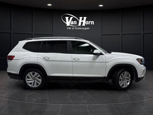 Used 2021 Volkswagen Atlas SEL image 2