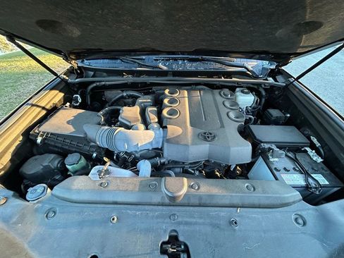 Used 2024 Toyota 4Runner TRD Off-Road Premium w/ Moonroof Package image 11