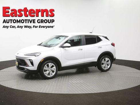 Used 2024 Buick Encore GX Preferred FWD image 56
