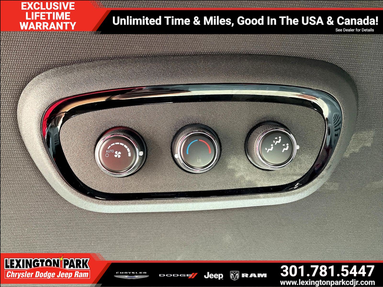 Used 2022 Dodge Durango R/T w/ Blacktop Package AWD/4WD image 10