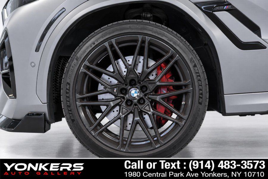 Used 2025 BMW X6 M Competition w/ Executive Package AWD/4WD image 17