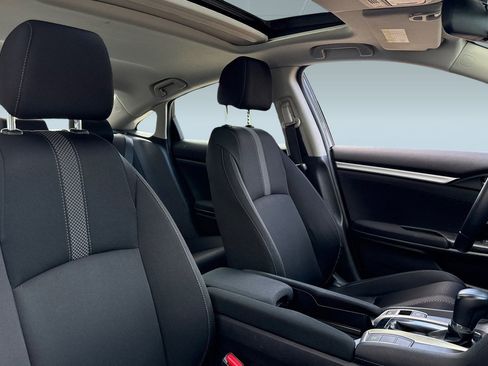 Certified 2020 Honda Civic EX image 29