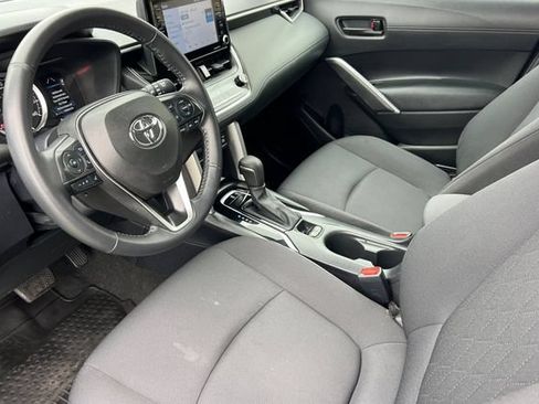 Used 2022 Toyota Corolla Cross LE w/ Black Badges Package (TMS) FWD image 12