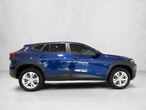 Used 2024 Chevrolet Trax LS FWD image 5