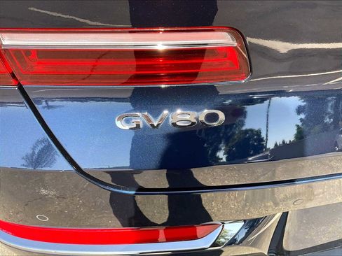 Used 2023 Genesis GV80 3.5T w/ Advanced Package AWD/4WD image 11