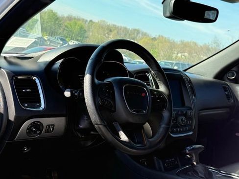 Used 2018 Dodge Durango GT w/ Premium Group image 2