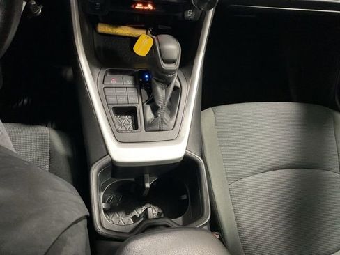 Used 2024 Toyota RAV4 LE image 15