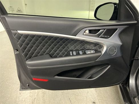 Used 2021 Genesis G70 3.3T w/ Sport Package image 23