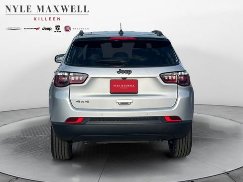 New 2026 Jeep Compass Limited AWD/4WD image 15