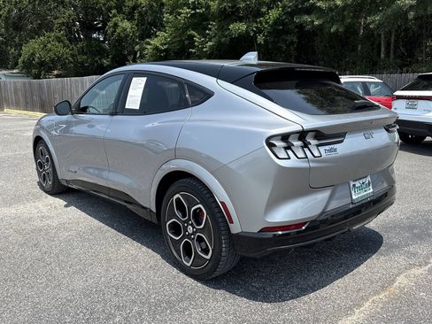 Used 2021 Ford Mustang Mach-E GT AWD/4WD image 3