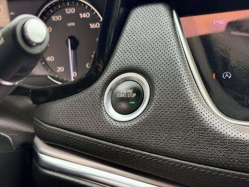 Used 2022 Cadillac XT5 Luxury AWD/4WD image 49