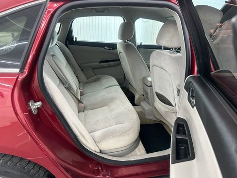 Used 2007 Chevrolet Impala LT FWD image 12