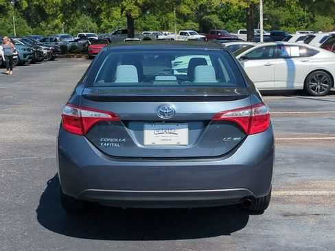 Used 2016 Toyota Corolla LE FWD image 4