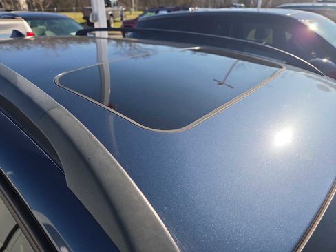 Used 2007 Volvo V50 2.4i image 2