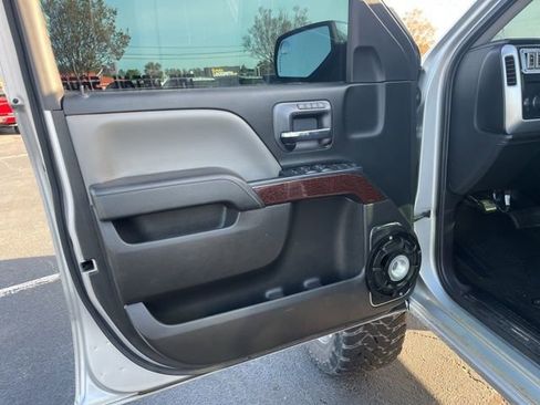 Used 2018 GMC Sierra 1500 SLT image 5