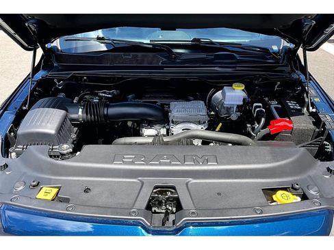 Used 2023 RAM 1500 Big Horn AWD/4WD image 10