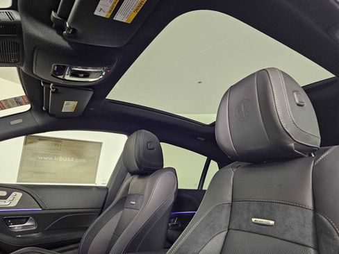 New 2025 Mercedes-Benz GLE 53 AMG 4MATIC Coupe image 17