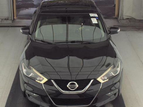 Used 2018 Nissan Maxima Platinum FWD image 2