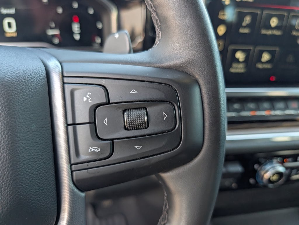 Used 2024 GMC Sierra 1500 Elevation w/ Elevation Premium Package AWD/4WD image 11