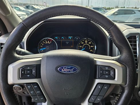 Used 2015 Ford F150 Lariat w/ Equipment Group 502A Luxury AWD/4WD image 21