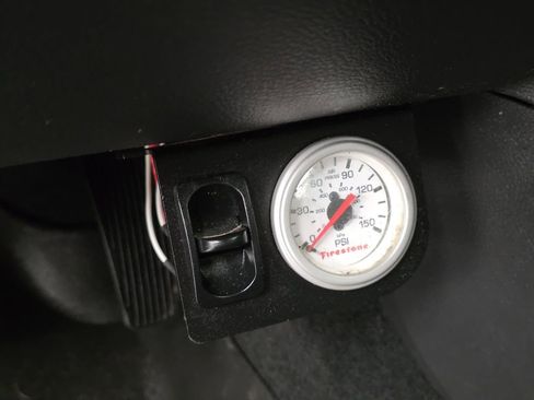 Used 2010 Dodge Ram 2500 Truck Laramie w/ Chrome Accents Group image 27