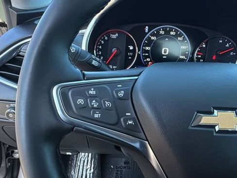 Used 2024 Chevrolet Malibu LT image 22