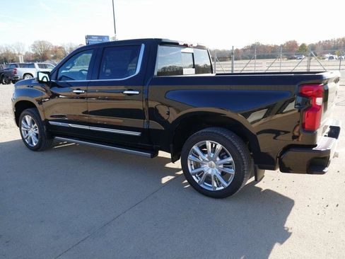 New 2026 Chevrolet Silverado 1500 High Country image 7