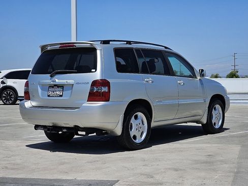 Used 2006 Toyota Highlander Limited FWD image 16