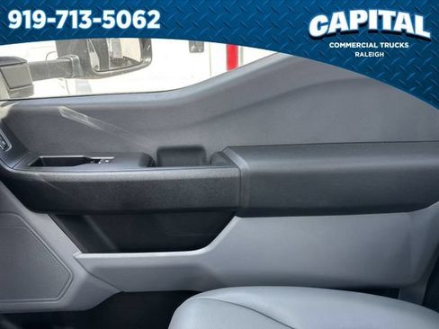 New 2024 Ford F550 4x4 Regular Cab Super Duty image 29