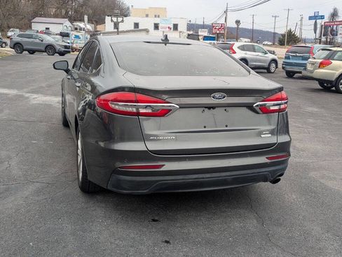 Used 2020 Ford Fusion SE image 14