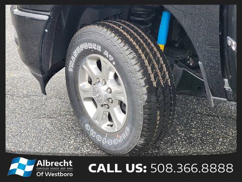 New 2026 RAM 2500 Big Horn AWD/4WD image 32