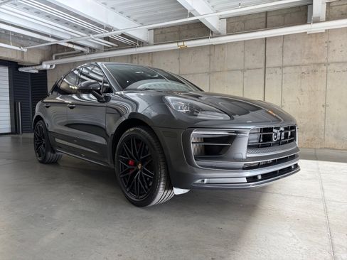 Certified 2023 Porsche Macan GTS AWD/4WD image 10