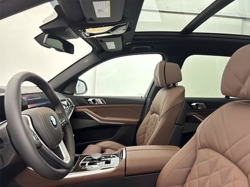 New 2026 BMW X5 xDrive50e AWD/4WD image 24