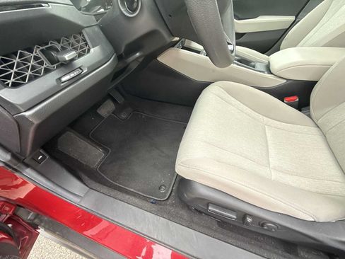 Used 2025 Honda Accord SE image 35