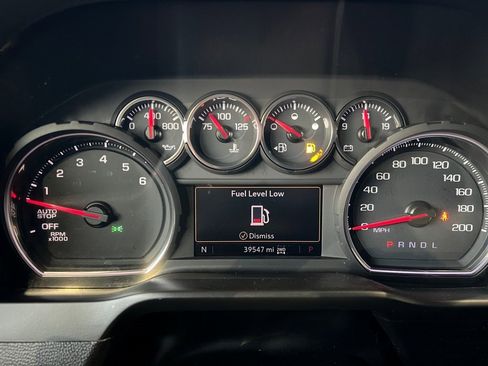 Used 2019 Chevrolet Silverado 1500 LT image 28