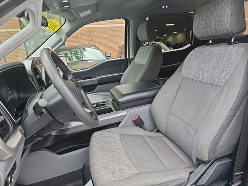 Used 2022 Ford F150 XLT w/ XTR Package image 14