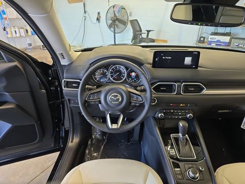 New 2025 MAZDA CX-5 AWD 2.5 S w/ Preferred Package image 13
